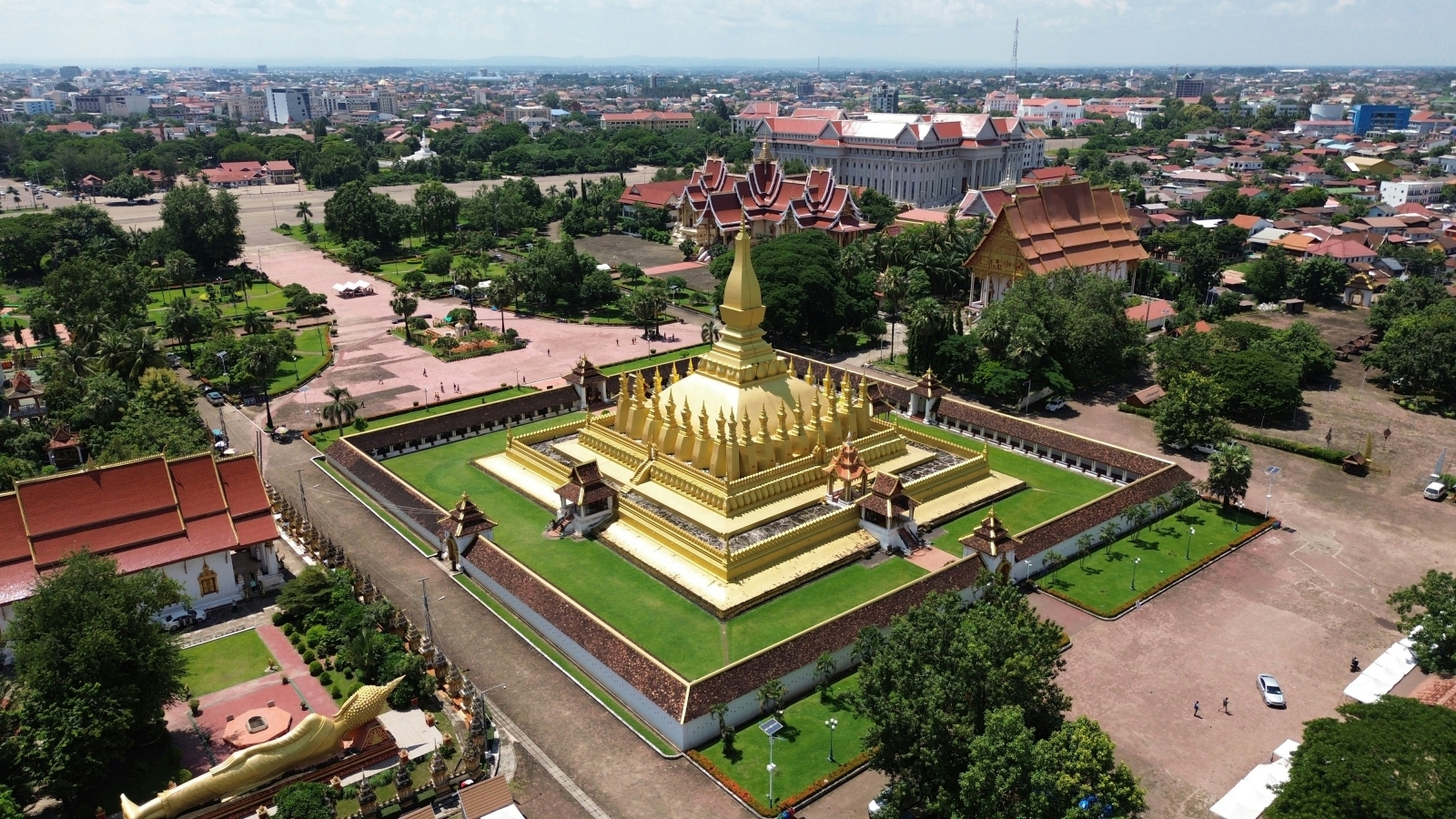 Luang Prabang |*|Kuang Si Şelaleleri|*|Pak Ou Mağaraları|*|Yukarı Mekong |*|Vientiane|*|Champasak & Wat Phou|*|Si Phan Don – 4.000 Adalar